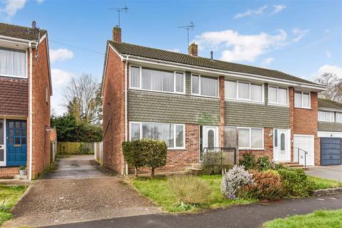 19 Cedar Crescent, North Baddesley, Southampton, SO52 9FU