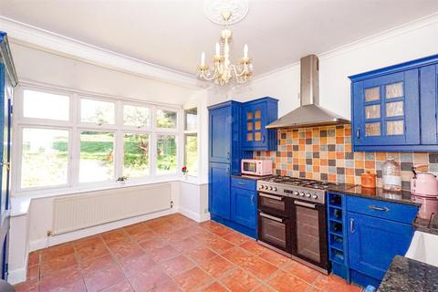 5 bedroom detached house for sale, St Helens Road, Hastings