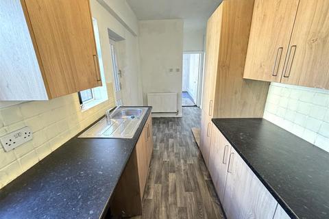 2 bedroom house to rent, Keswick Street, Hartlepool