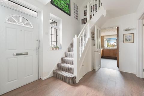 55 Bradstock Road, Epsom, KT17 2LE