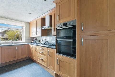 55 Bradstock Road, Epsom, KT17 2LE