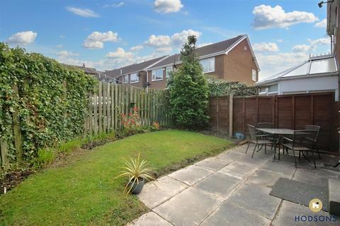 2 bedroom semi-detached house for sale, The Close, Wakefield WF4