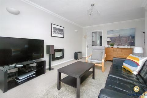 93 The Close, Durkar, Wakefield, WF4 3AQ