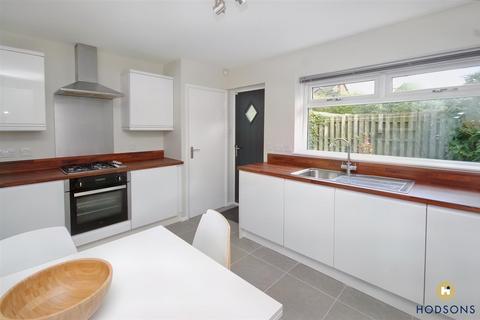 93 The Close, Durkar, Wakefield, WF4 3AQ
