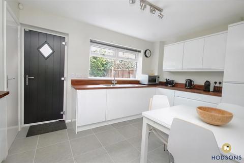 93 The Close, Durkar, Wakefield, WF4 3AQ