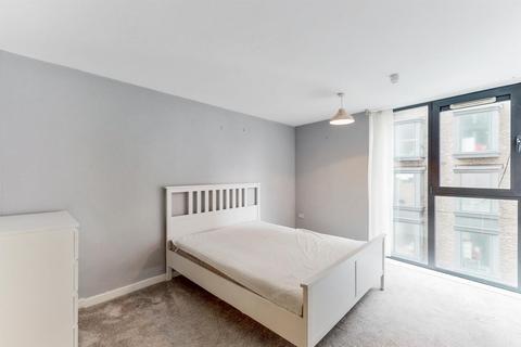 2 bedroom apartment for sale, Taylor Place, London E3