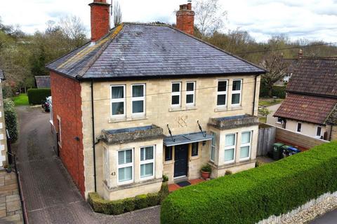 5 bedroom detached house for sale - Bristol Road, Chippenham