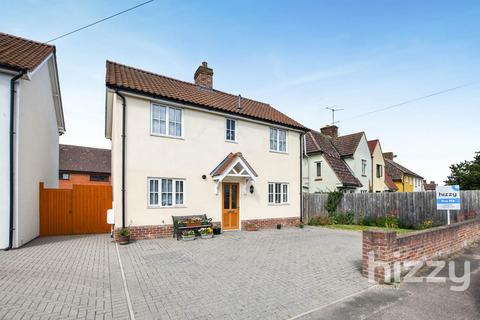 3 bedroom detached house for sale, Bradfield Avenue, Hadleigh IP7