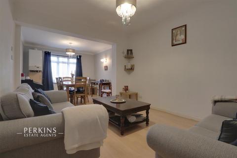 51 Garrick Road, Greenford, UB6 9HU