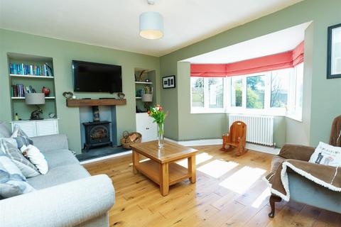 4 bedroom semi-detached house for sale, The Avenue, Lyneal.