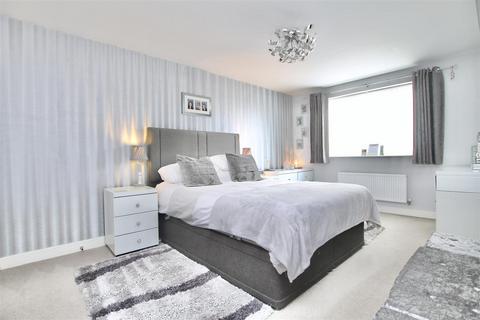 10 Alnwick Way, Grantham, NG31 8UJ