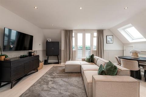 1 bedroom flat for sale, Sheridan Court, High Wycombe HP12