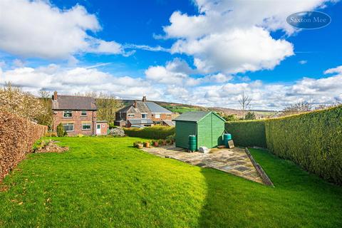67 Carr Road, Deepcar, Sheffield, S36 2PR