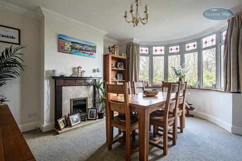 67 Carr Road, Deepcar, Sheffield, S36 2PR