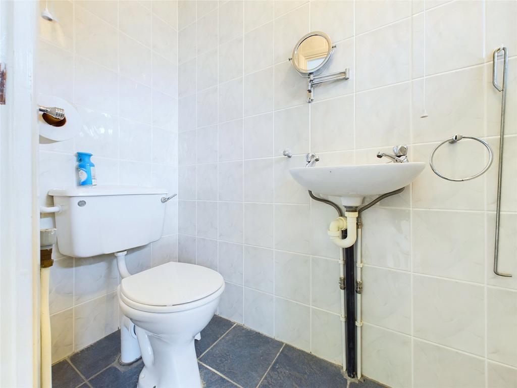 Ensuite