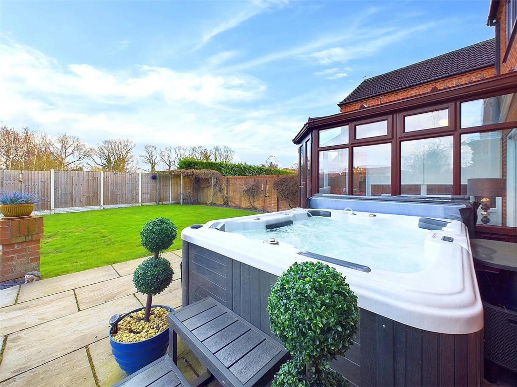 Hot Tub