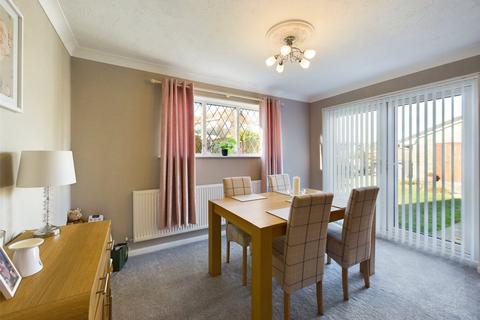 4 Gorse Close, Dunsville, Doncaster, DN7 4DS