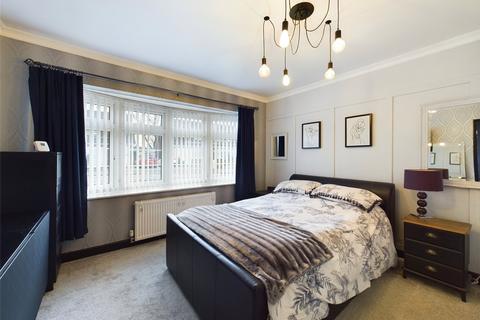 2 bedroom bungalow for sale, Laneham Close, Bessacarr, Doncaster, DN4