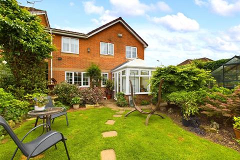 4 bedroom detached house for sale, Long Field Drive, Edenthorpe, Doncaster, South Yorkshire, DN3