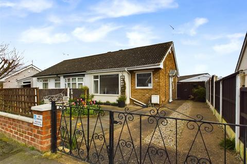 1 bedroom bungalow for sale, Ivanhoe Way, Sprotbrough, Doncaster, DN5