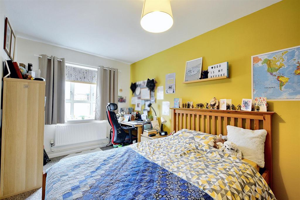 Bedroom 1 1.jpeg