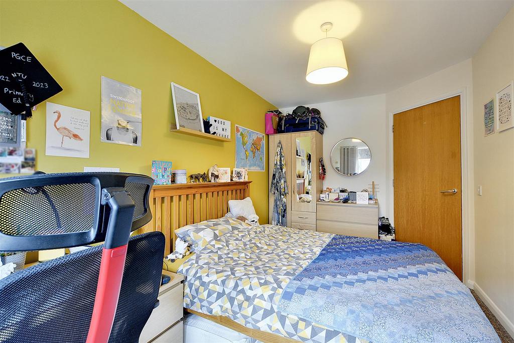 Bedroom 1 2.jpeg