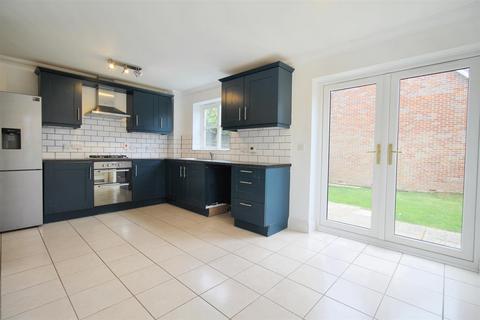 3 bedroom semi-detached house for sale, St. Michaels Avenue, Aylsham, Norwich