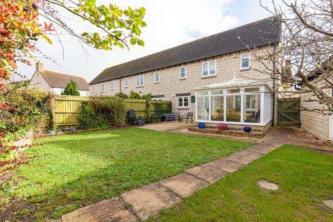 2 bedroom end of terrace house for sale, Hawthorn Drive, Bradwell Village, Nr Burford