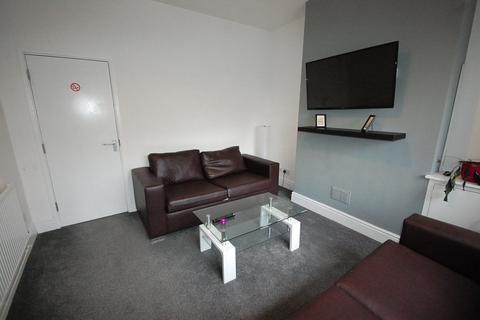 1 bedroom in a house share to rent, Wyggeston Street, Burton upon Trent DE13