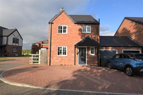 3 bedroom detached house to rent, Stonebow Road, Drakes Broughton WR10