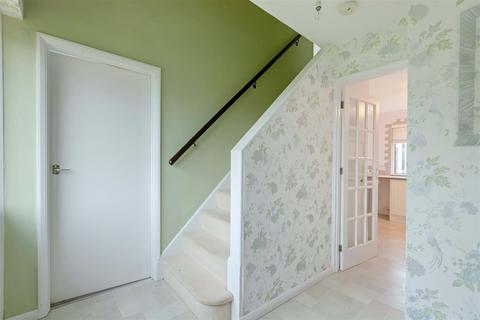 28 Ashwood Close, Worthing, BN11 2AF