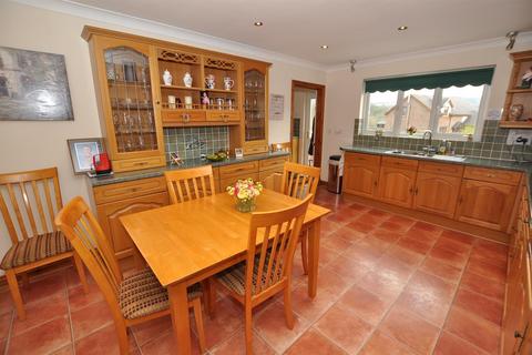 3 bedroom detached bungalow for sale, Uwchgwendraeth, Drefach, Llanelli