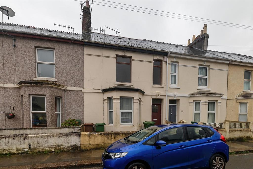 Julian Street, Cattedown, Plymouth 2 bed flat for sale £75,000
