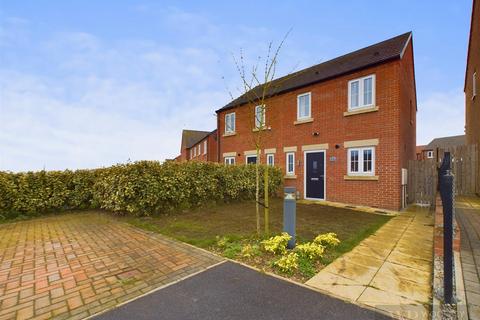 2 bedroom semi-detached house for sale, Raylor Green, Driffield