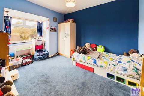 72 Carnation Road, Rochester, ME2 2YQ