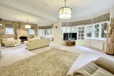 12 Brunstead Road, Poole, BH12 1EJ