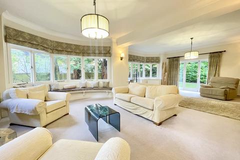 12 Brunstead Road, Poole, BH12 1EJ
