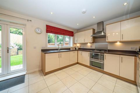 4 bedroom house for sale, Adeyfield Road, Hemel Hempstead