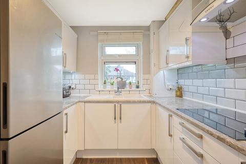 24 Farthings Close, London, E4 6JG