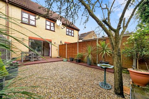 3 bedroom terraced house for sale, Donnington Road, London NW10