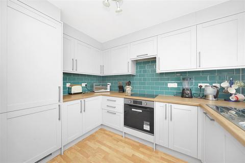 3 bedroom terraced house for sale, Donnington Road, London NW10