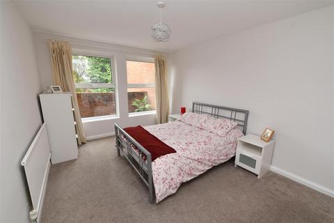 99 Jacoby Place, Edgbaston, Birmingham, B5 7UW