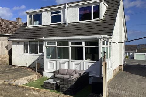 undefined, Fern Hill, Benllech