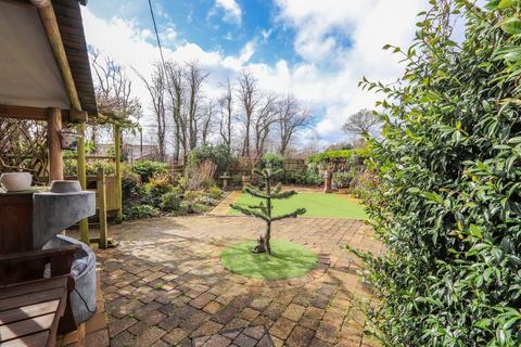 3 bedroom semi-detached house for sale, Windmill Hill, Herstmonceux, BN27