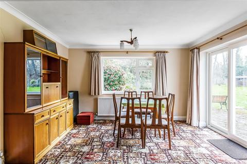 33 Horsley Close, Epsom, KT19 8HB