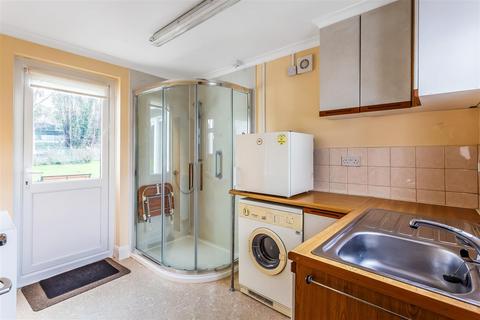 33 Horsley Close, Epsom, KT19 8HB