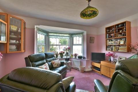 66 Peartree Lane, Bexhill-on-sea, TN39 4NS