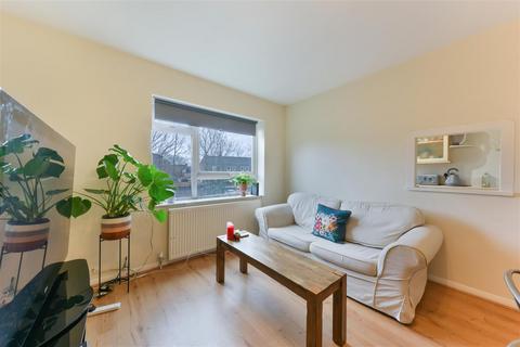 1 bedroom flat for sale, Devonshire Road, Colliers Wood SW19