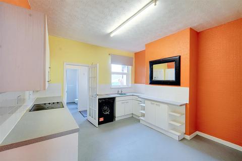 3 bedroom terraced house for sale, Grimston Road, Nottingham