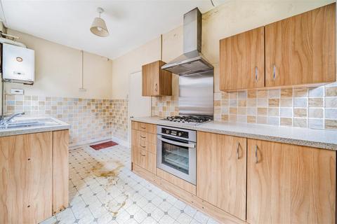 19 Thornhill Avenue, Surbiton, KT6 7SS